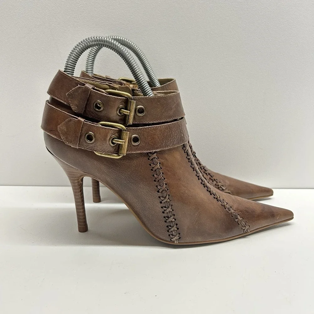 Carlos Santana Borderline Brown Leather Ankle Booties Heels Whipstitch Womens 7M
